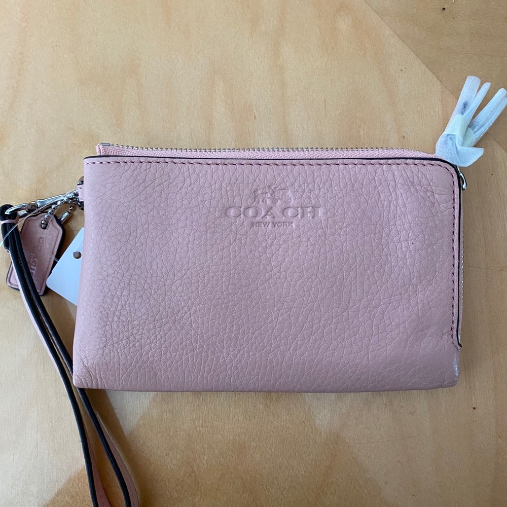 COACH double corner zip wristlet NWT